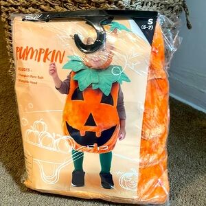 Pumpkin costume. Brand new just accidentally bought 2 fits size 3t